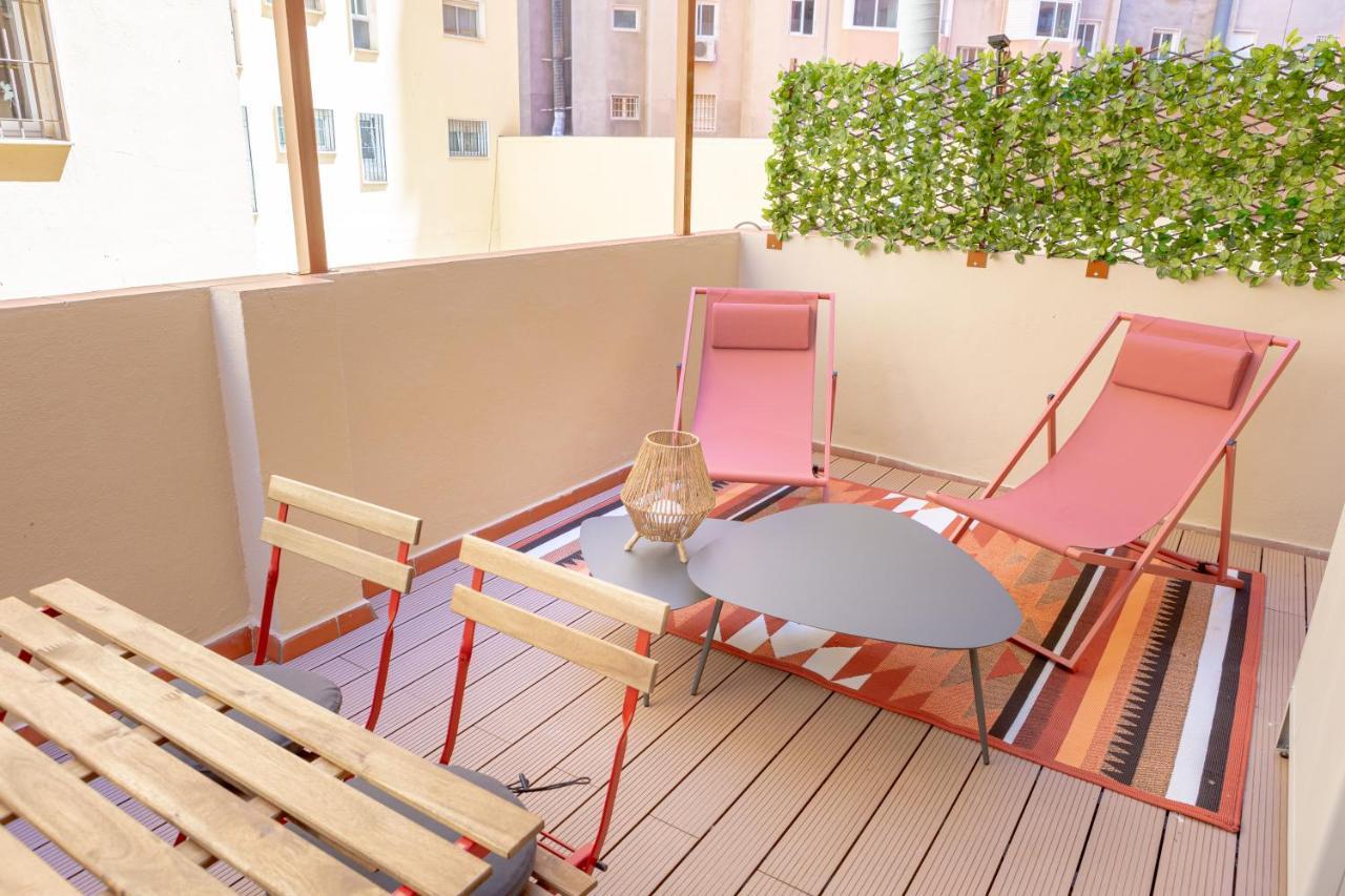Teatro Suites Malaga Playa Екстер'єр фото