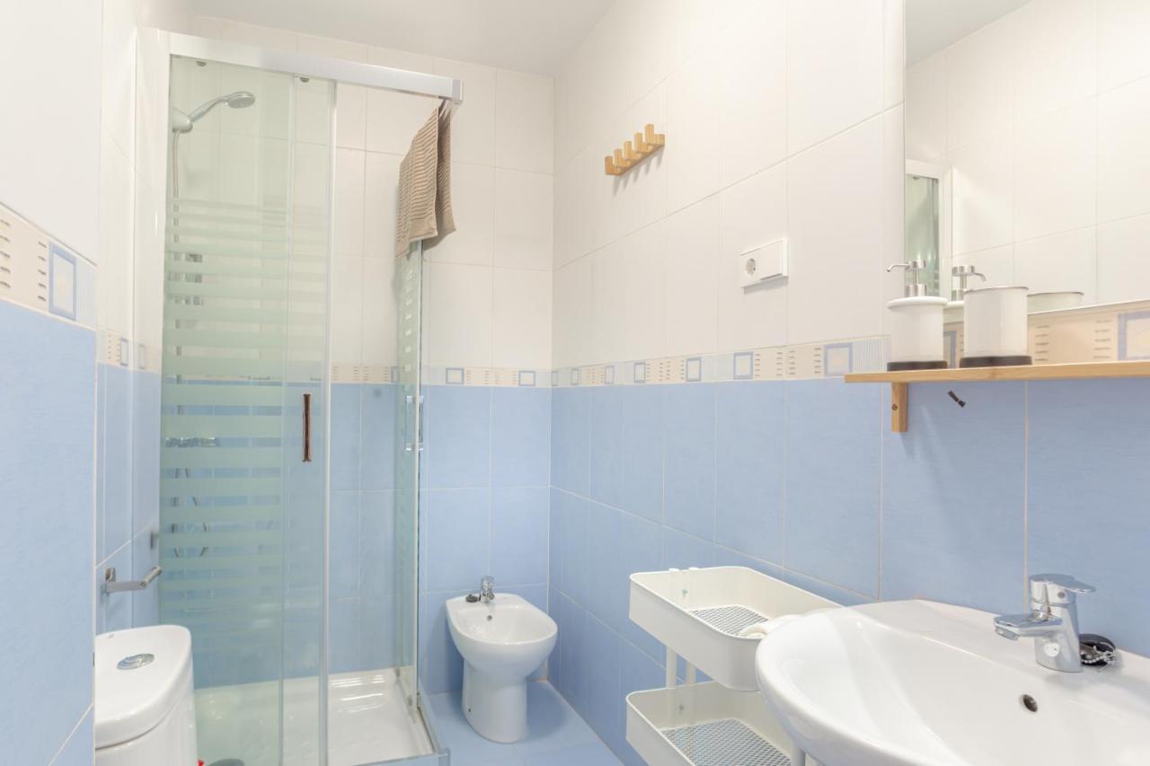 Teatro Suites Malaga Playa Екстер'єр фото