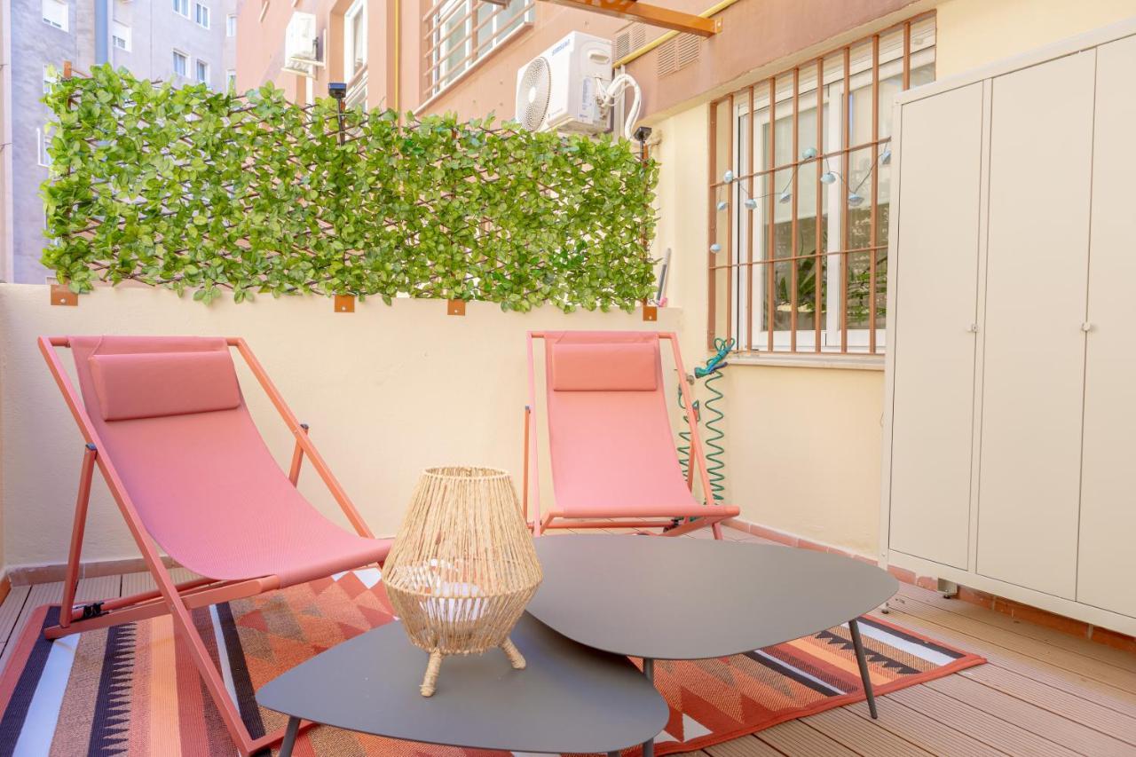 Teatro Suites Malaga Playa Екстер'єр фото