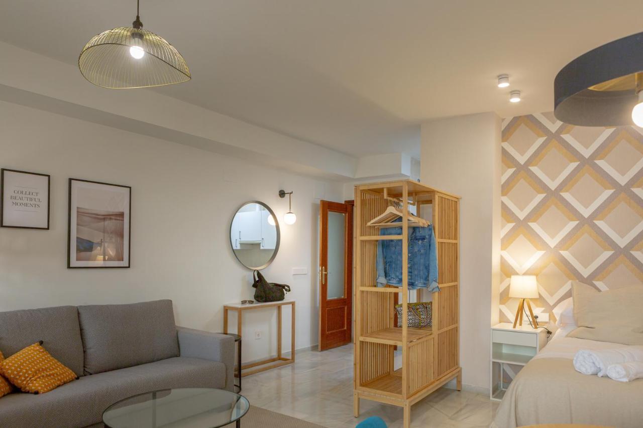 Teatro Suites Malaga Playa Екстер'єр фото