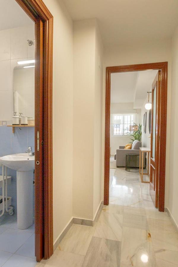 Teatro Suites Malaga Playa Екстер'єр фото